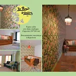 La Rose Tremiere * Joinville